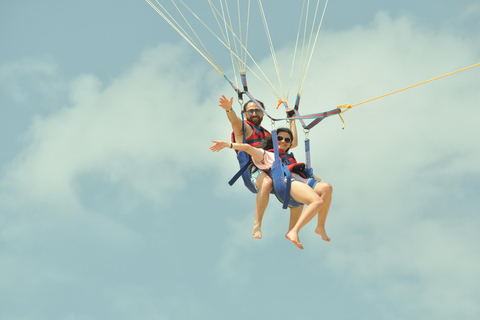 Hammamet: Parasailing flight over the Mediterranean Hammamet: Parasailing flight over the Mediterranean – DUO