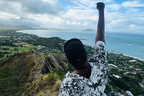 Honolulu: Diamond Head Hike with Transfers