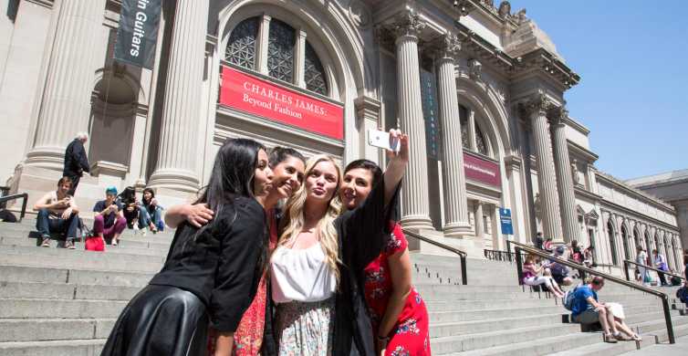 NYC: 3-Hour Gossip Girl Sites Bus Tour (On Location Tours)