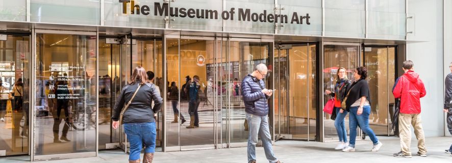 Нью-Йорк: музей современного искусства (MoMA) ко времени