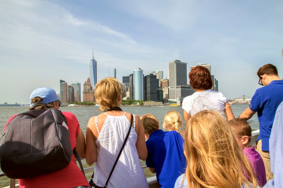 Nyc Skip K En B Dtur Med Circle Line Til Frihedsgudinden Getyourguide