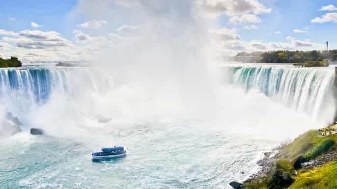 from new york 2day niagara falls rail and air trip
