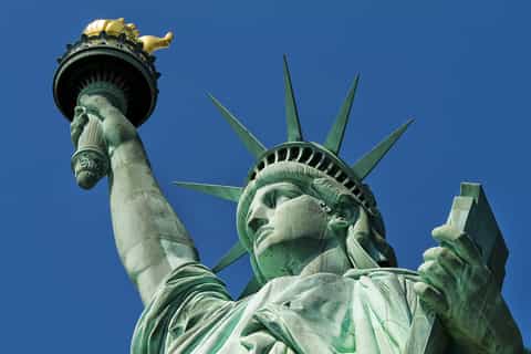 statue of liberty and ellis island small group tour