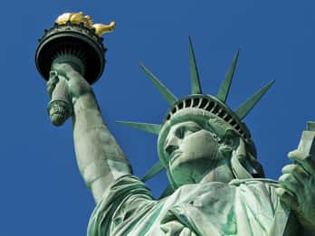 New York: Kleingruppentour Freiheitsstatue und Ellis Island New York: Kleingruppentour Freiheitsstatue und Ellis Island