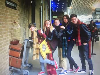 London: Harry Potter & Phantastische Tierwesen mit Gleis 9 ¾ London: Harry Potter & Phantastische Tierwesen mit Gleis 9 ¾