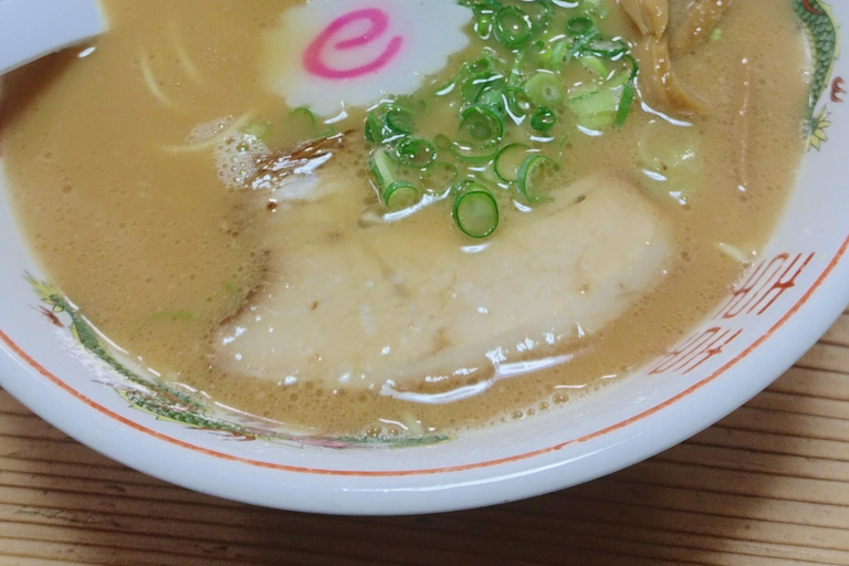 Wakayama: Bus Private Tour with Guide and Unlimited Ride