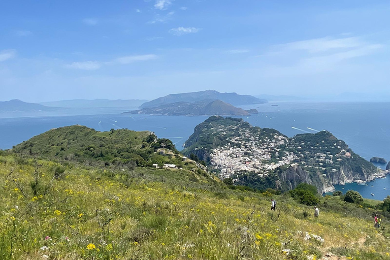 SORRENTO AMALFI COAST: TREKKING AND OVERNIGHT IN NERANO BAY BAY OF NERANO: hiking guide trekking and overnight in Nerano