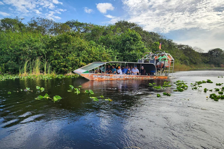 Miami: Everglades Airboat, Gator Encounter & Bus Transfer