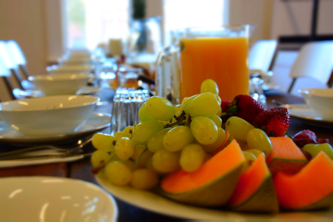 Adelaide: Central Market Early Risers Breakfast Tour