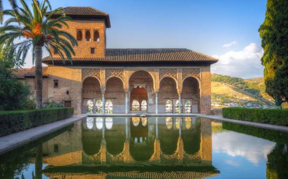 Granada: 3-stündige Skip-the-Line Alhambra & Generalife Gärten