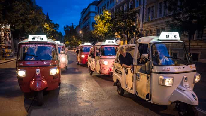 budapest 1hour by night