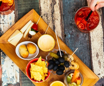 Milan: Private Tour with Drinks & Bites in Centro Storico