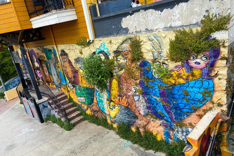 Chile: Valparaíso & Viña del Mar in 1 Day: Must-Sees of the Central Coast Chile: Valparaíso & Viña del Mar in 1 Day: Must-sees of the Central Coast