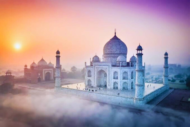 Van Jaipur: Taj Mahal, Agra Fort, Baby Taj-dagtocht met de autoDagtocht vanuit Jaipur - alleen auto, chauffeur en gids