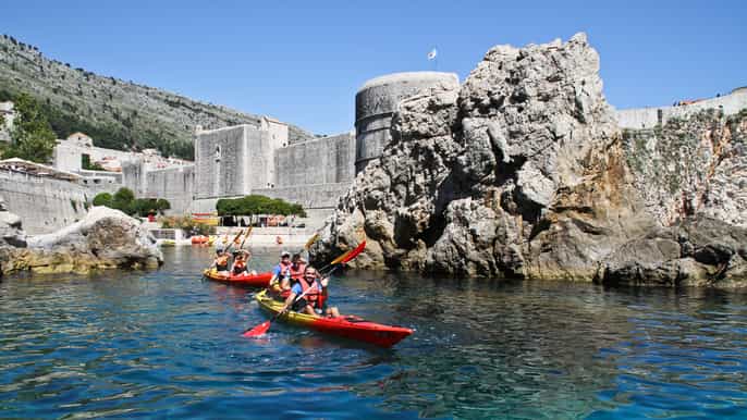 2 tour combo game of thrones walking tour sea kayak tour