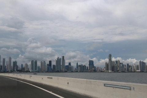 Visite privée de 5 heures de la ville de PanamaVisite espagnole
