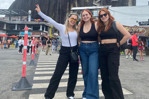 جولة غواتابي: ألتو ديل تشوتشو، وبيدرا ديل بينيول، والغداء، والمزيد