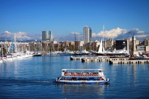 Barcelona: Traditionelle Bootstour durch den Hafen