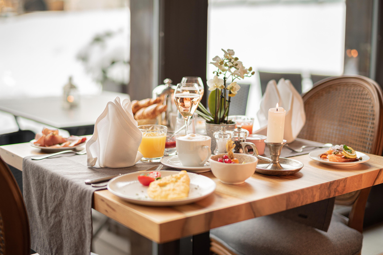 Pampering breakfast buffet at Le Mirabeau Resort & Spa Zermatt Pampering breakfast buffet