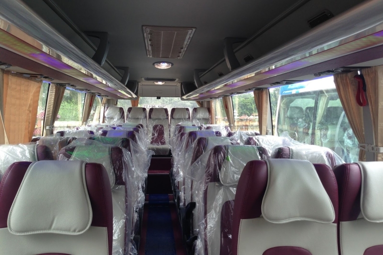 Transfert en bus couchette ou assis de Hue à Hoi AnTransfert en bus de nuit ou assis de Hue à Hoi An