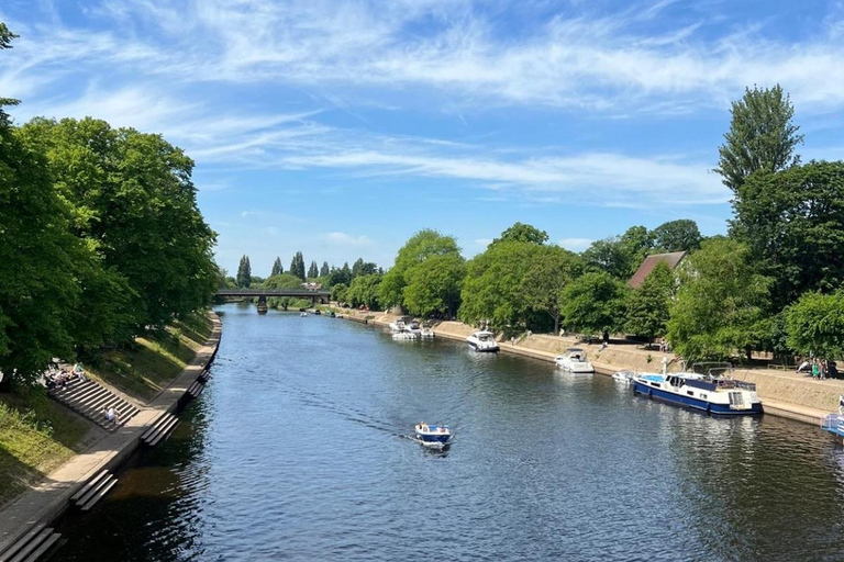 York: Guided Walking Tour with City Walls & Minster