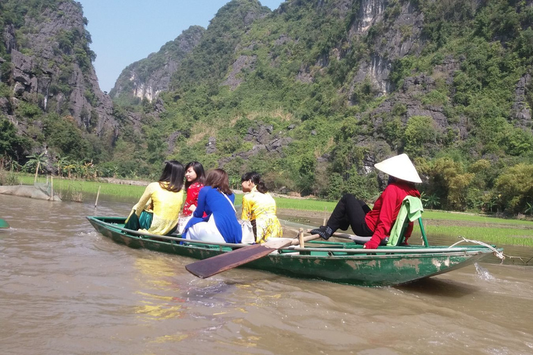 Van Hanoi: Ninh Binh en Cuc Phuong National Park 2-daagse tour