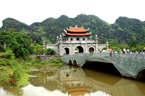 Van Hanoi: Ninh Binh en Cuc Phuong National Park 2-daagse tour