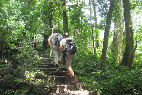 Van Hanoi: Ninh Binh en Cuc Phuong National Park 2-daagse tour