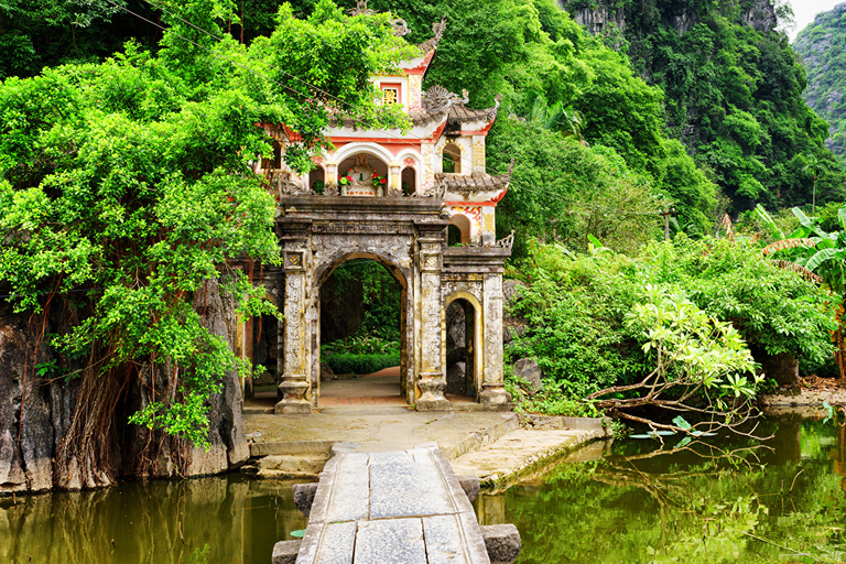 Van Hanoi: Ninh Binh en Cuc Phuong National Park 2-daagse tour