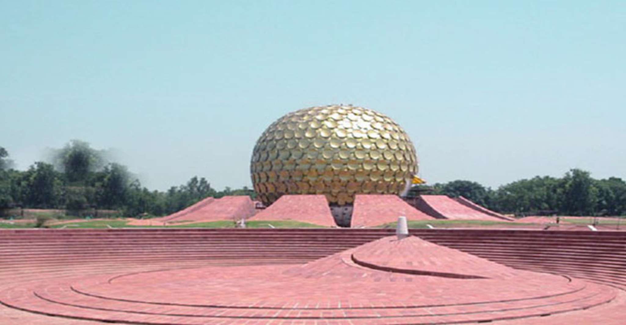 Auroville & Pondicherry Private Excursion from Chennai - Hizvo