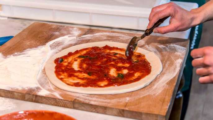 Florence: Pizza and Gelato Class at a Tuscan Farmhouse