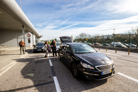 Privater Transfer zwischen Lissabons Zentrum & Flughafen LISTransfer vom Flughafen ins Stadtzentrum von Lissabon mit dem Minivan