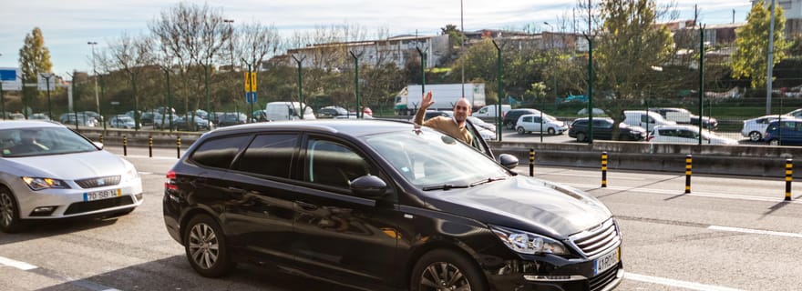 Lisbona: trasferimento privato tra aeroporto e centro città