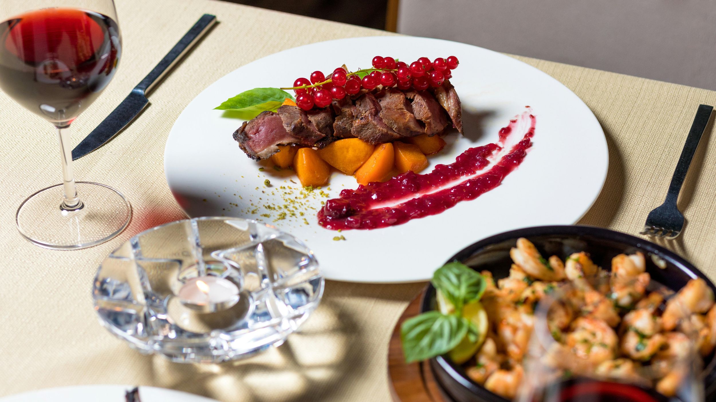 Cena en la Oscuridad con Cocina Española