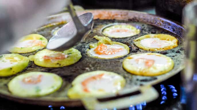 ho chi minh city food by night private motorbike tour