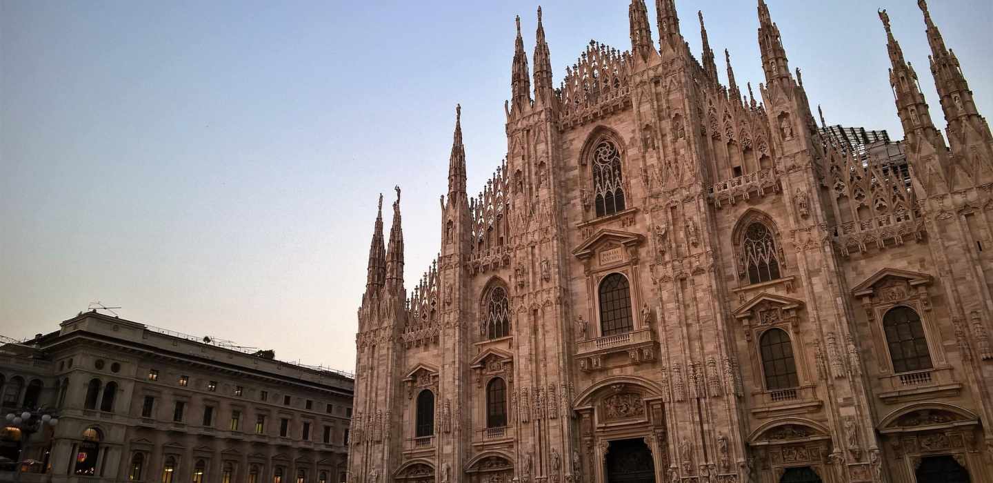 Mailand: 2-stündige Tour am Abend durchs Stadtzentrum