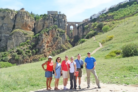 Depuis Cadix : Excursion d'une journée à Ronda et Setenil de las Bodegas