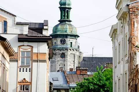 Lviv Small Group Tour by Intercity Train from Kiev