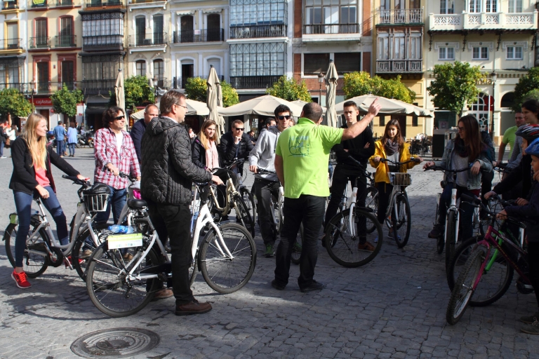 Sevilla: 3-stündige Tapas-Tour mit dem Fahrrad