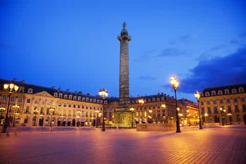 Paris: Excursão Noturna com Show no Moulin Rouge