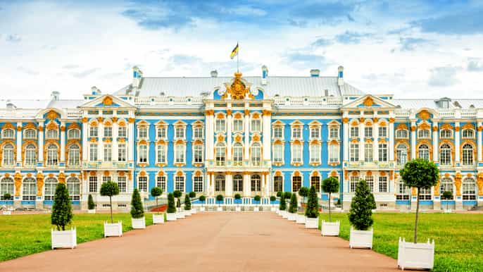 from st. petersburg bus tour to pushkin