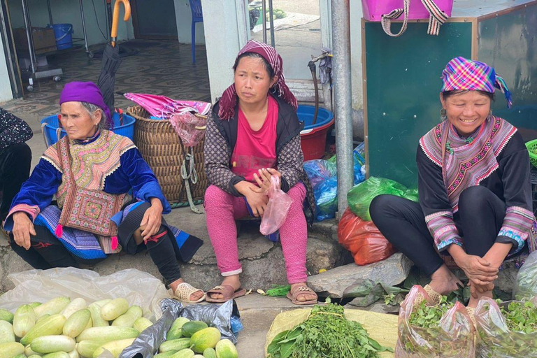 From Sapa: 1D Local Bac Ha Sunday Market Tour - Best Seller Bac Ha Market Tour with Local Lunch ( Lunch Included )
