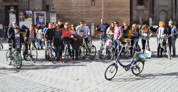 Seville: Historic Center Bike Tour
