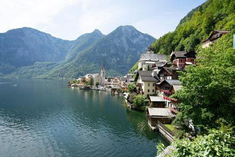 Vienna: Hallstatt and Salzburg Day Trip with Hotel pickup