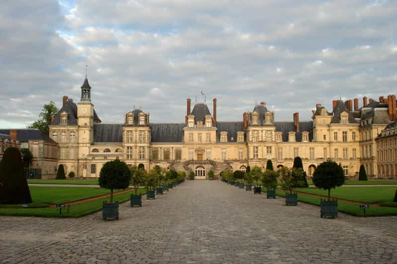 Palácio De Fontainebleau: Entrada Prioritária | GetYourGuide