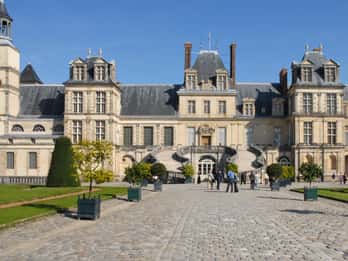 Schloss Fontainebleau: Bevorzugter Einlass Schloss Fontainebleau: Bevorzugter Einlass