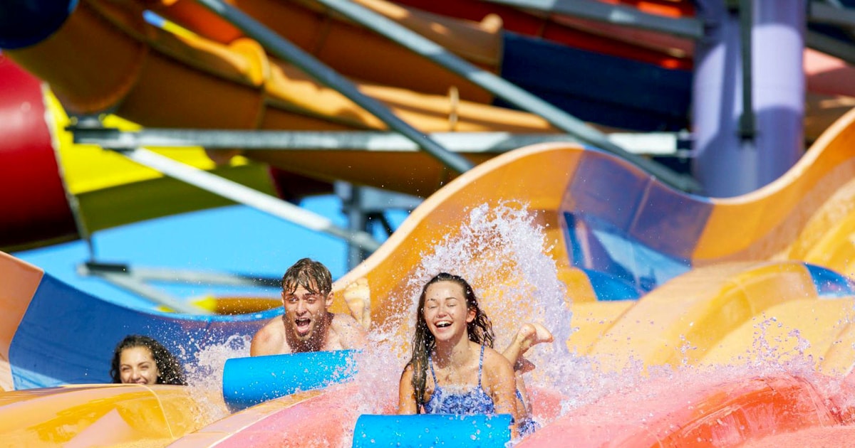 Gold Coast: 1-Day Ticket: WhiteWater World | GetYourGuide