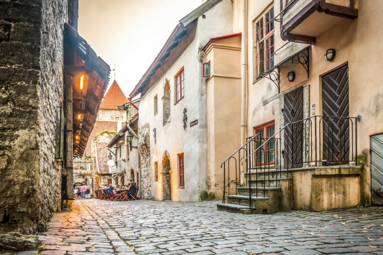 Tallinn: 1,5-godzinna piesza wycieczka po Starym MieścieWycieczka po niemiecku