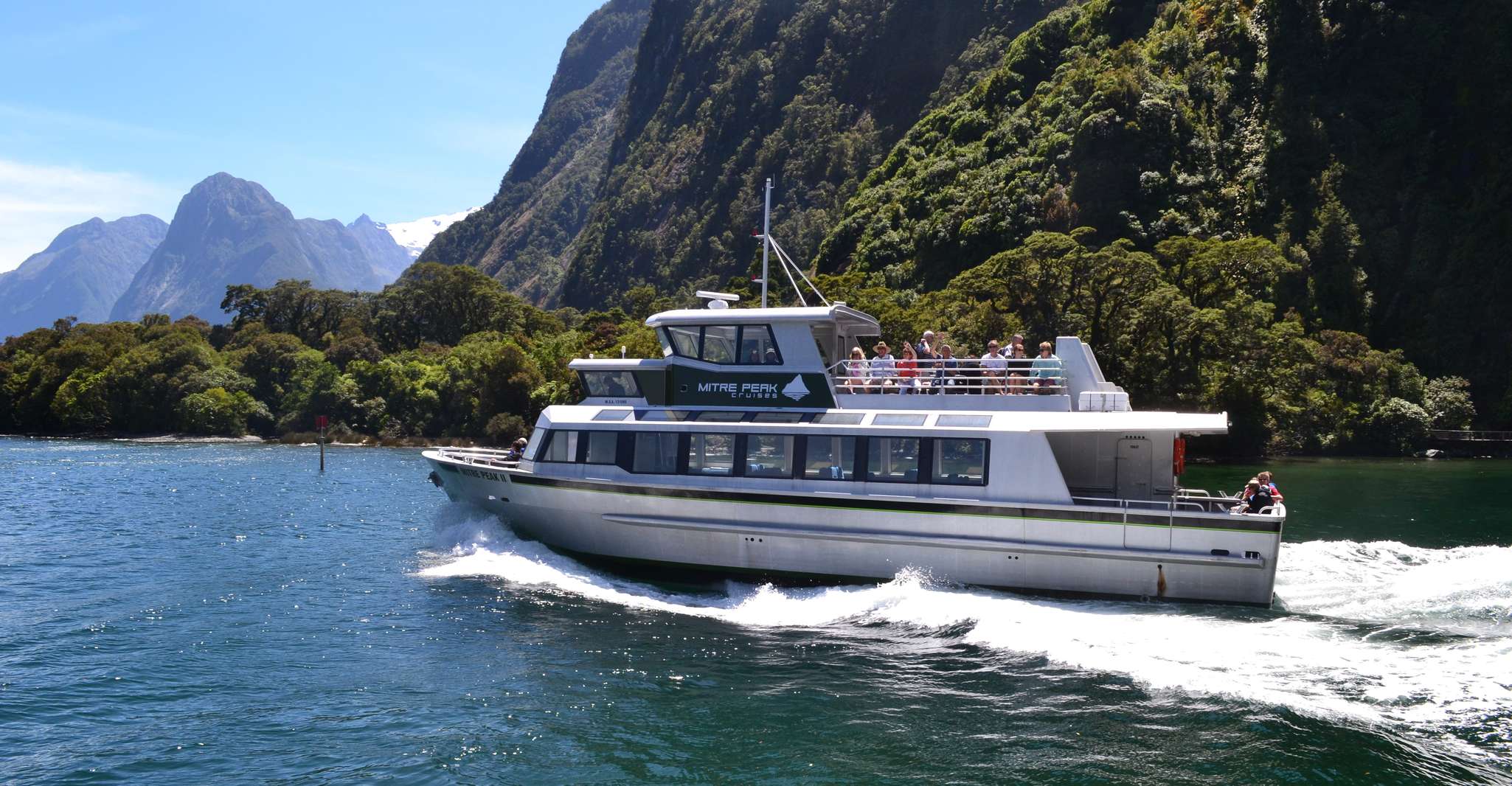 Milford Sound, Small-Group Tour from Te Anau - Housity