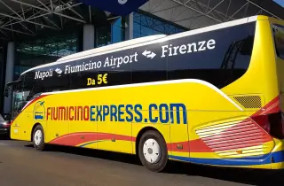 Flughafen Ciampino: Shuttlebus zum / vom Stadtzentrum von Neapel